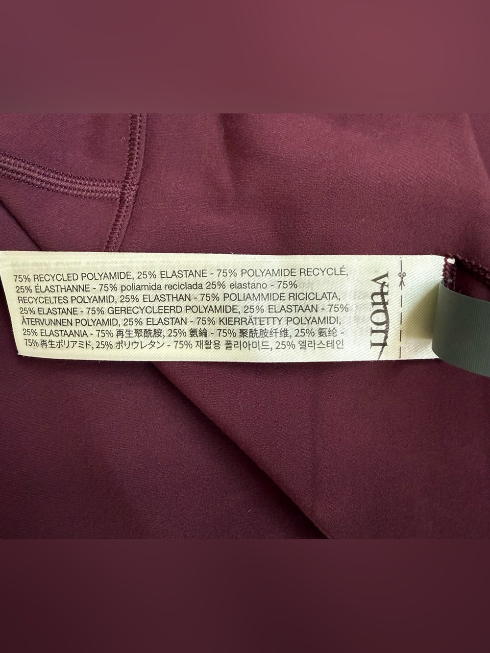 Vuori - AllTheFeels Slim Flare - CERISE - NWT - Picture 6 of 7